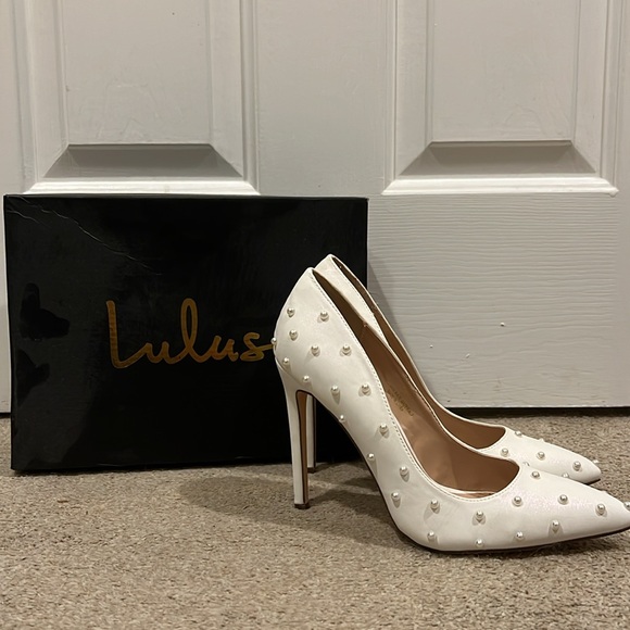 Lulus Shoes - Lulu’s Pearl Heels